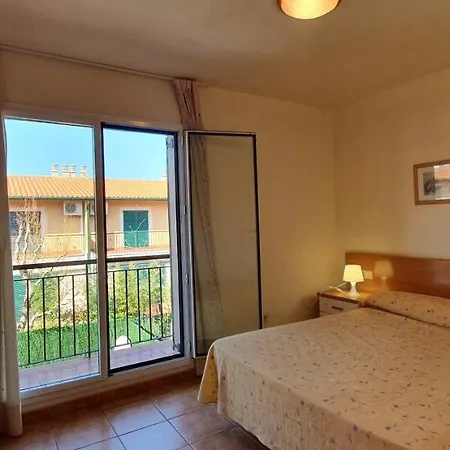 Casa Mas Pinell 93 Holiday home Torroella De Montgri